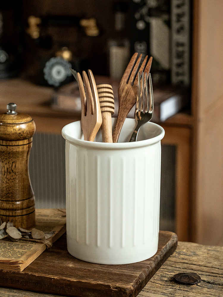 Minimalist Embossed White Cera - Commercial Kitchen Knife Holder recension och pris